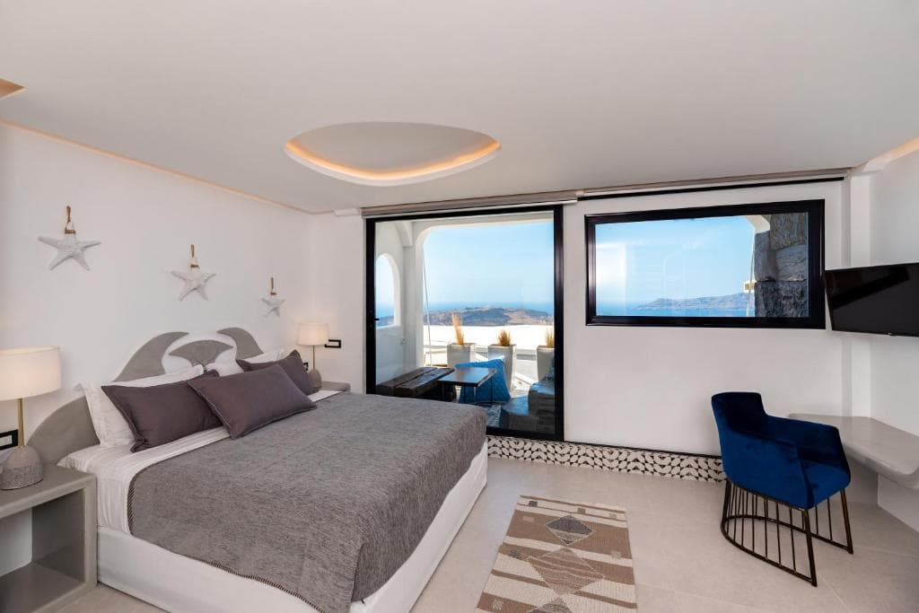 Daydream Luxury Suites - 35