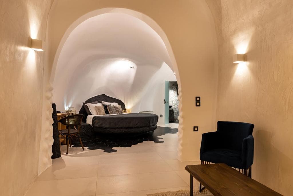 Daydream Luxury Suites - 37