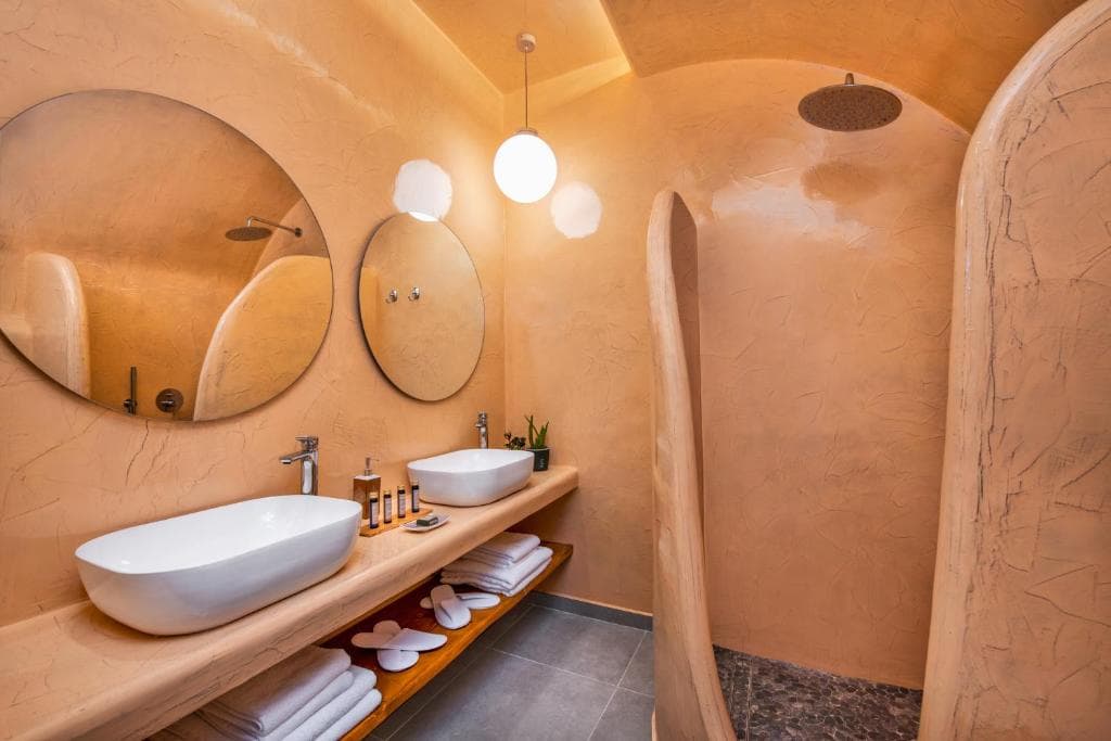 Abasa Suites Santorini - 32