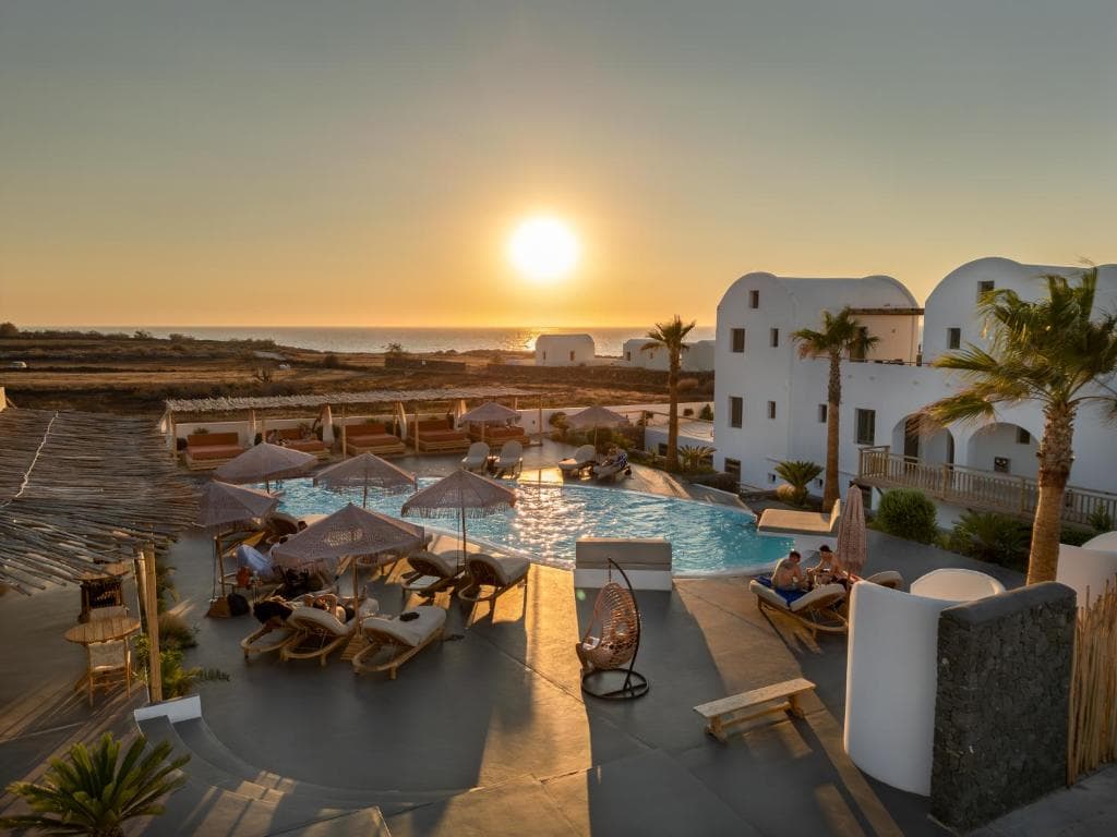 Amethyst Luxury Suites - 6