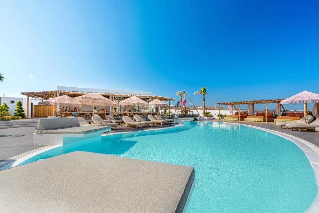 Amethyst Luxury Suites - 8