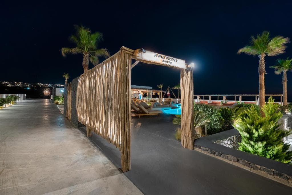 Amethyst Luxury Suites - 21