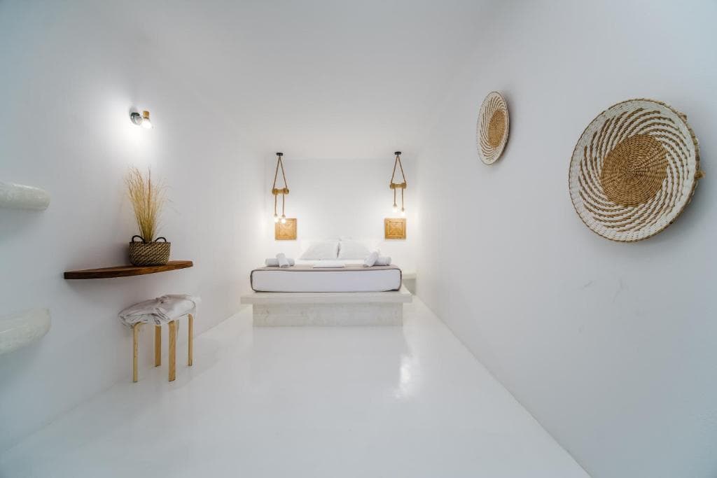 Amethyst Luxury Suites - 30