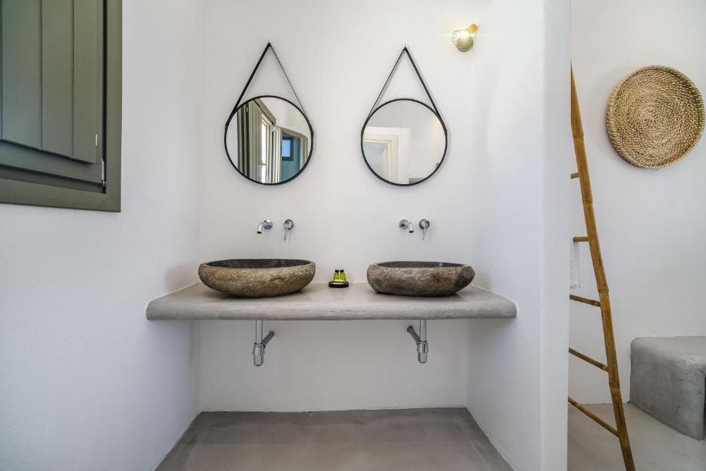 Amethyst Luxury Suites - 44