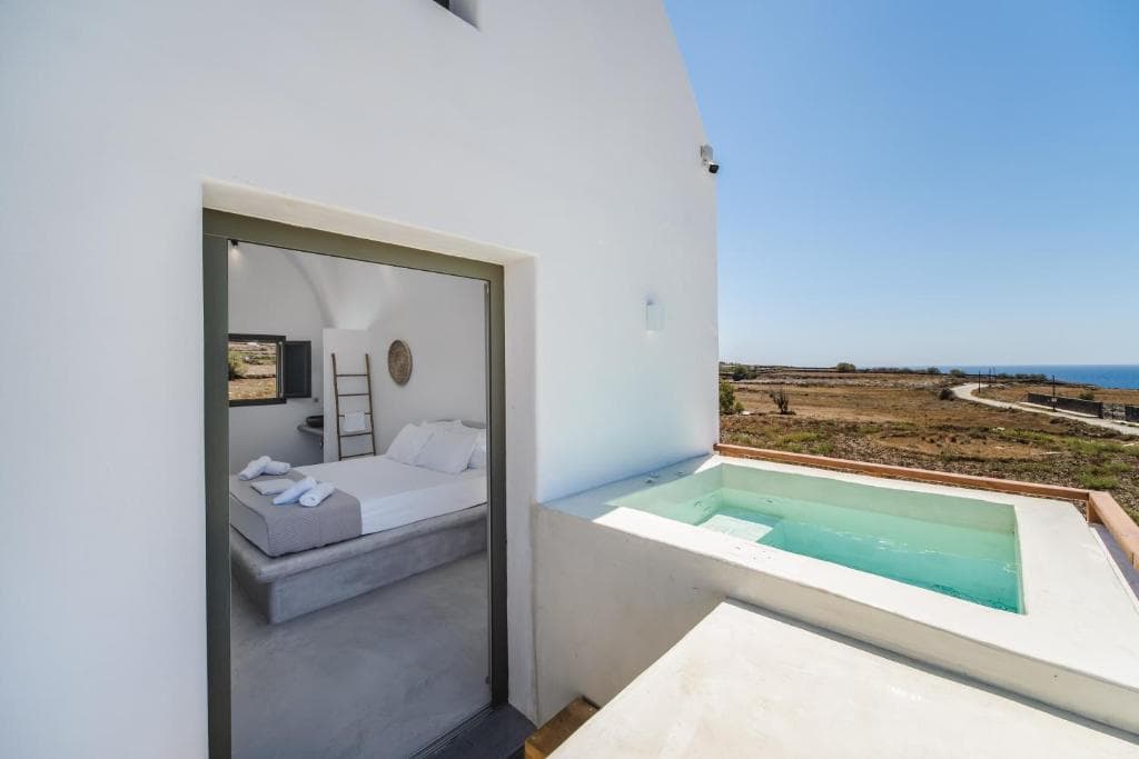Amethyst Luxury Suites - 45