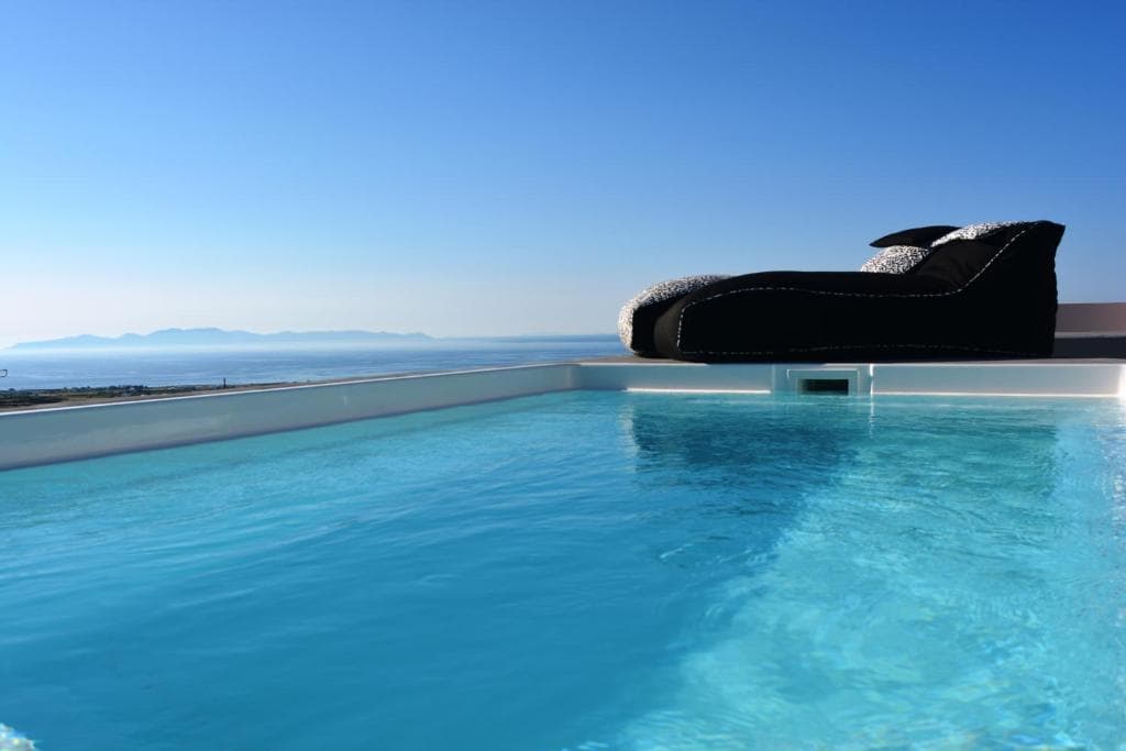 Elysian Santorini - 2
