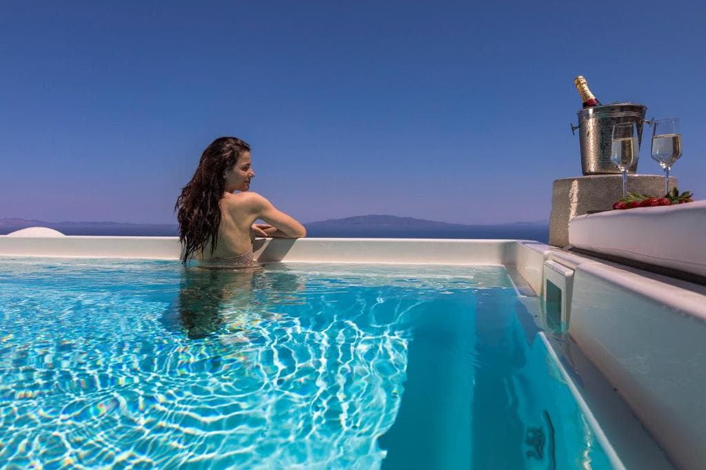 Elysian Santorini - 4