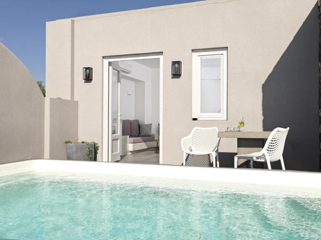 Elysian Santorini - 41