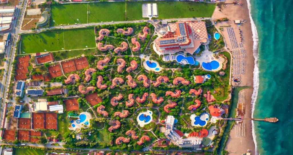 Sunrise Resort Hotel - 7