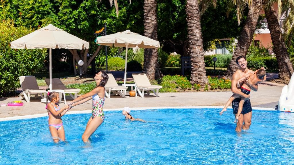Sunrise Resort Hotel - 24