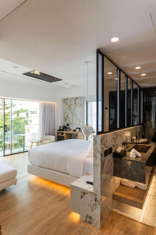 Ethereal White Resort - 14