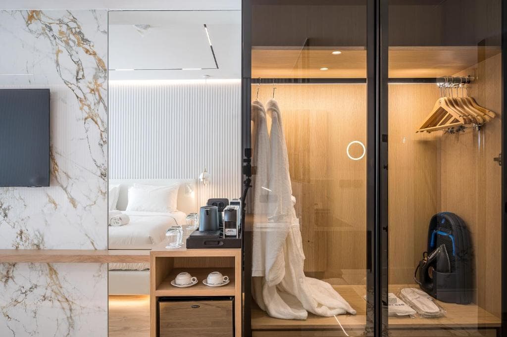 Ethereal White Resort - 17