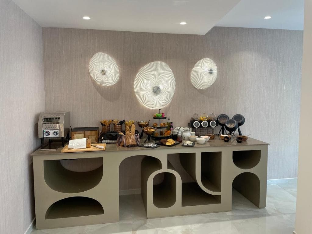 Ethereal White Resort - 43