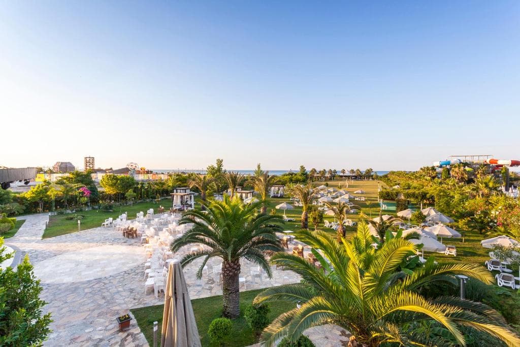 Melas Hotel Lara - 9