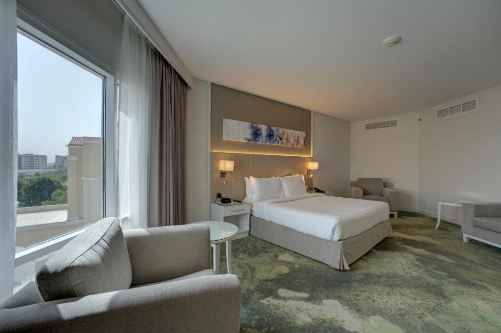 Millennium Lake View Hotel - 43