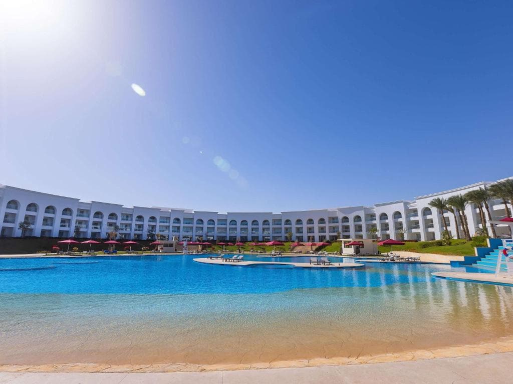 Rixos Radamis Beach Hotel - 9