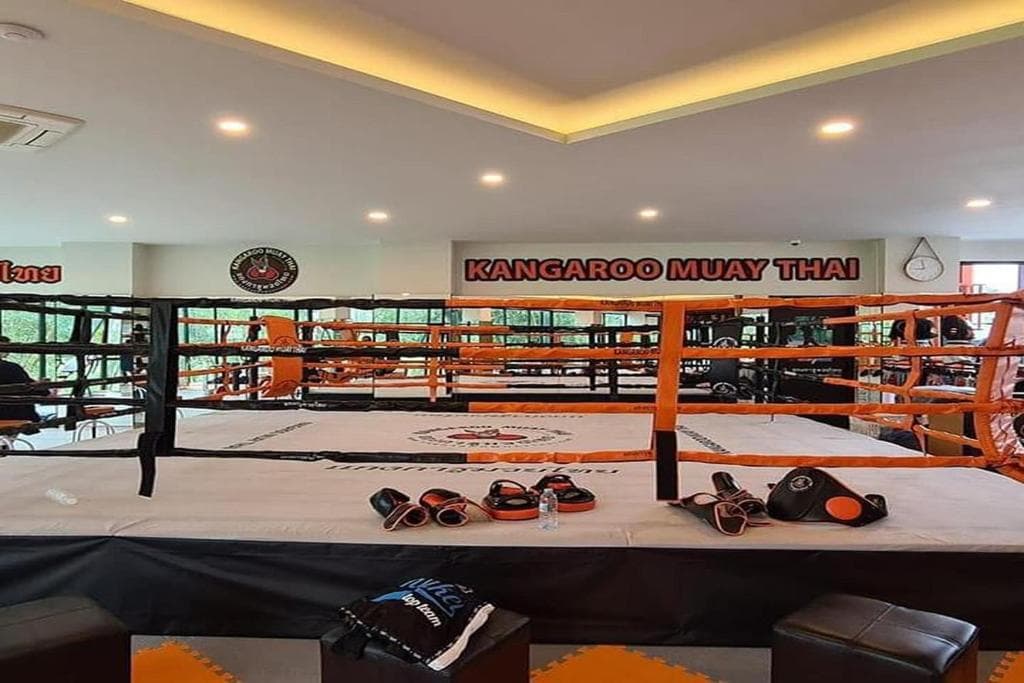 Hotel The Par Phuket SHA Plus - 32