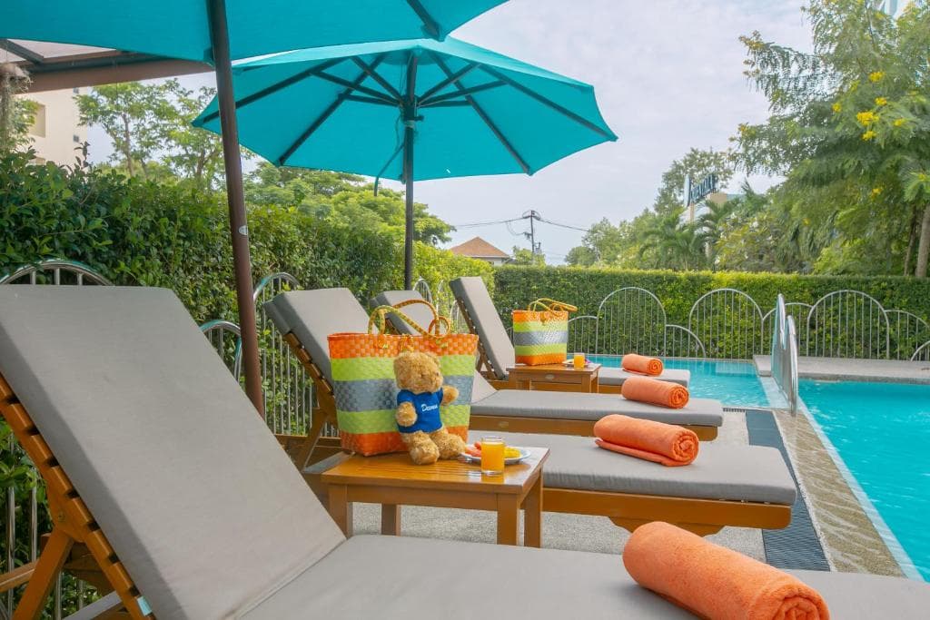 Hotel Recenta Suite Phuket Suanluang - 20