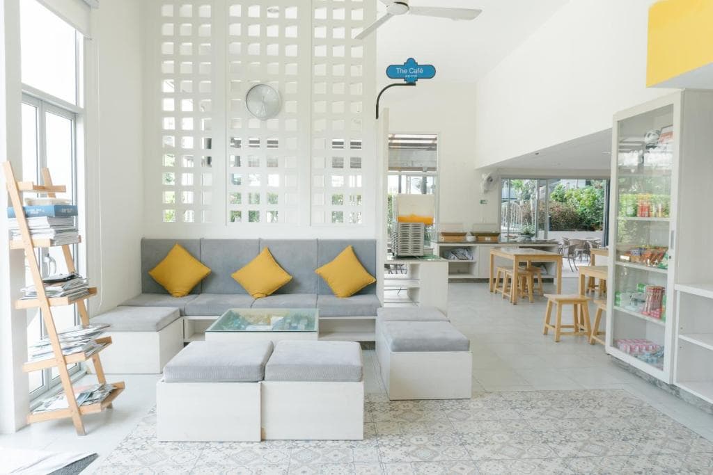 Hotel Recenta Suite Phuket Suanluang - 23