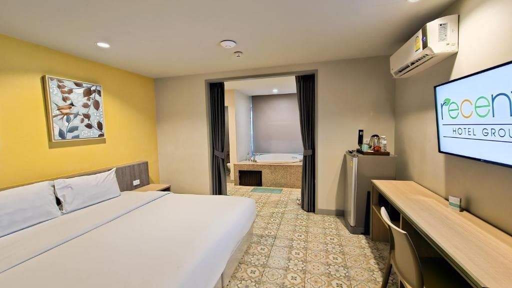 Hotel Recenta Suite Phuket Suanluang - 44