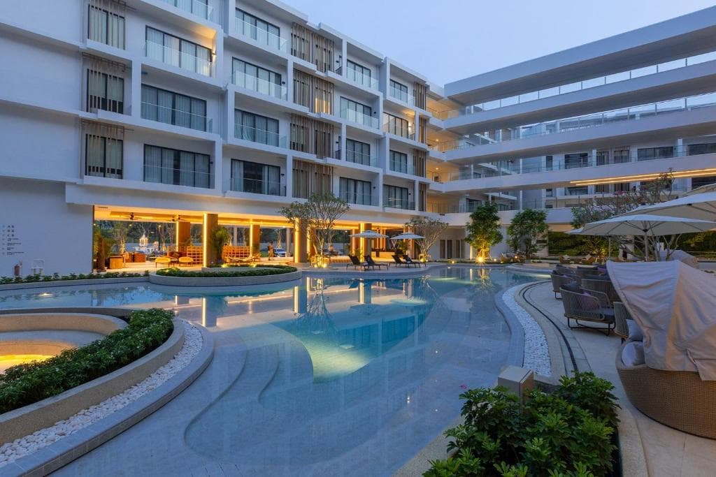 Laya Resort Phuket Island - 14