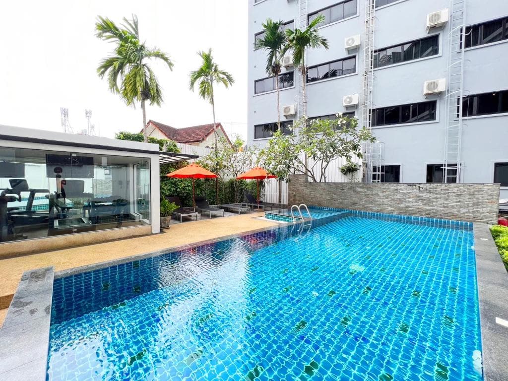 Hotel Citrus Patong by Compass Hospitality - 16