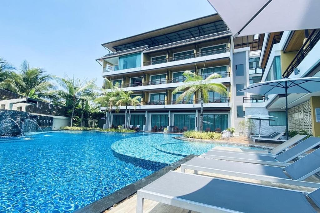 Aqua Resort Phuket - 5