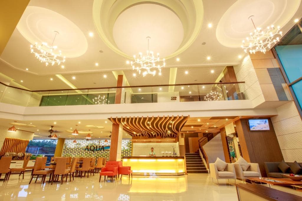 Aqua Resort Phuket - 9