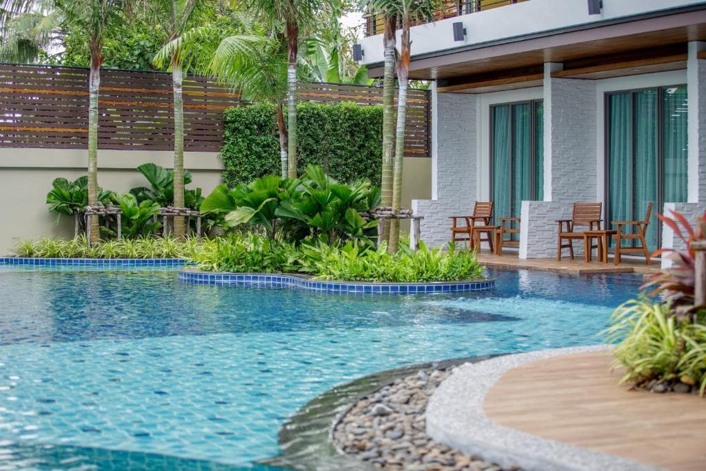 Aqua Resort Phuket - 17