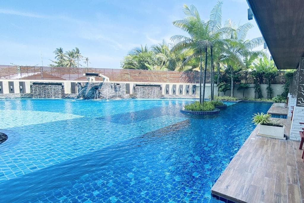 Aqua Resort Phuket - 33