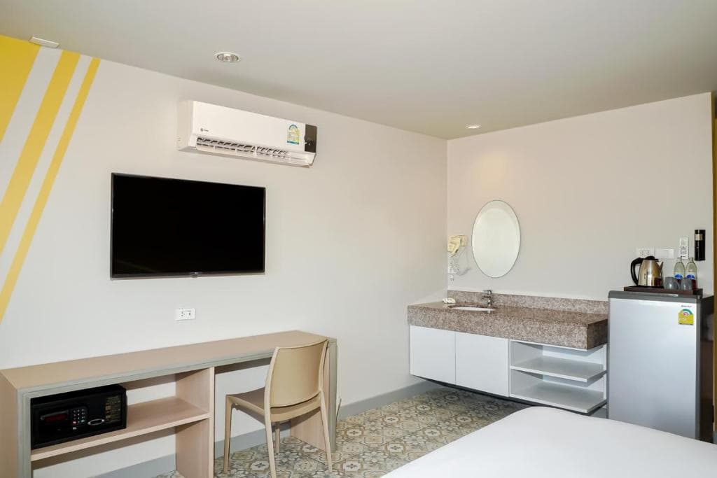 Hotel Recenta Phuket Suanluang - 26