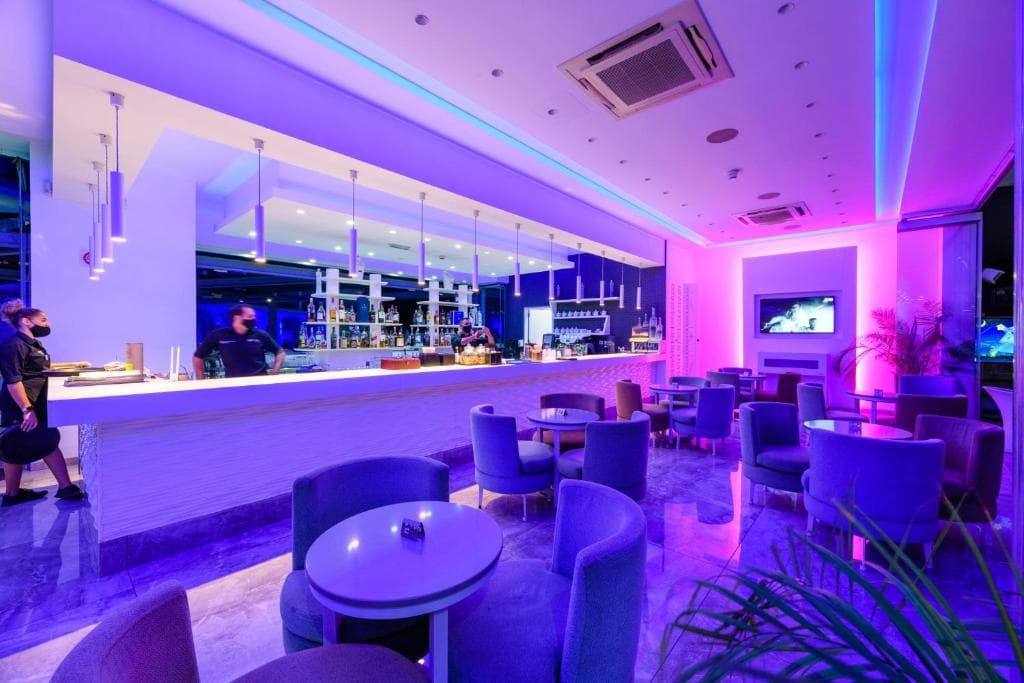 Hotel River Rock - 8