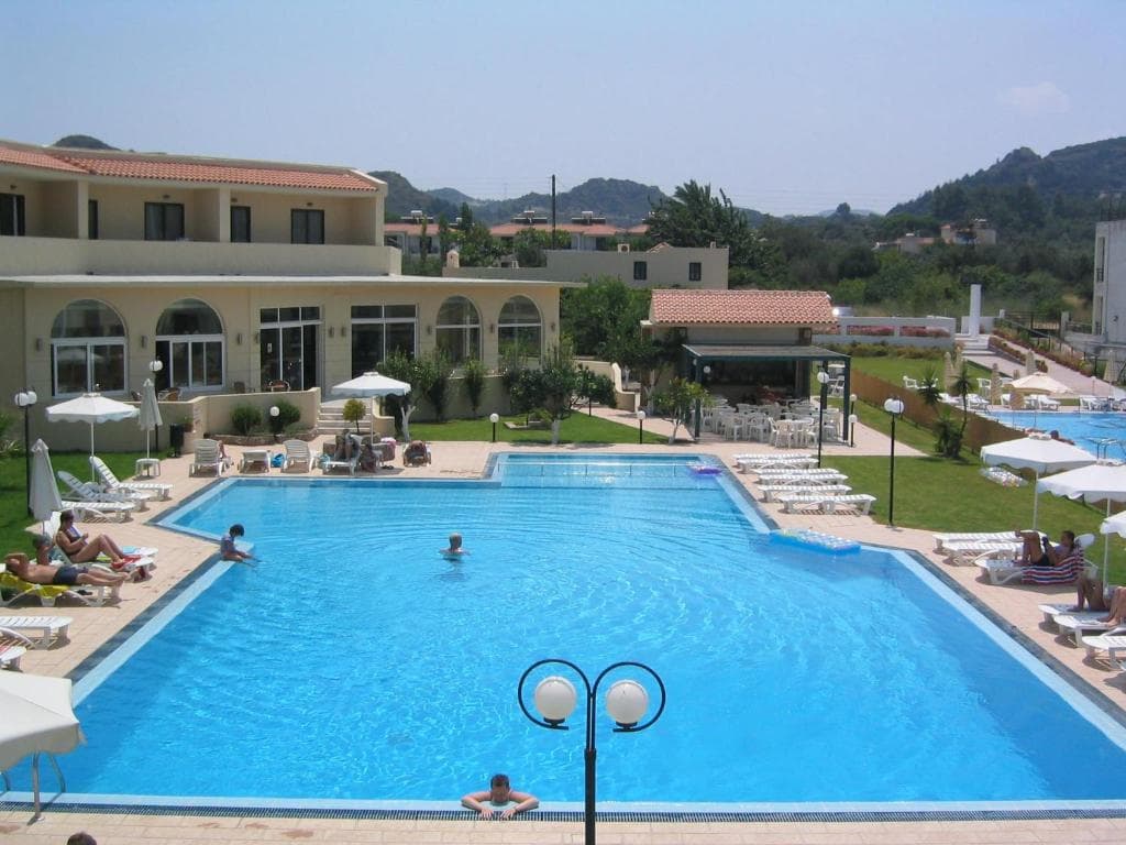 Summerland Hotel - 1