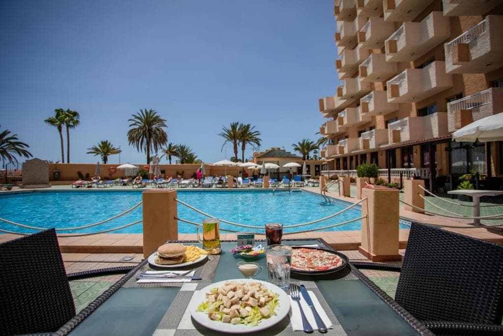 Apartments Caribe - 12