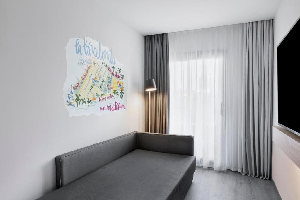 Moxy Barcelona - 30
