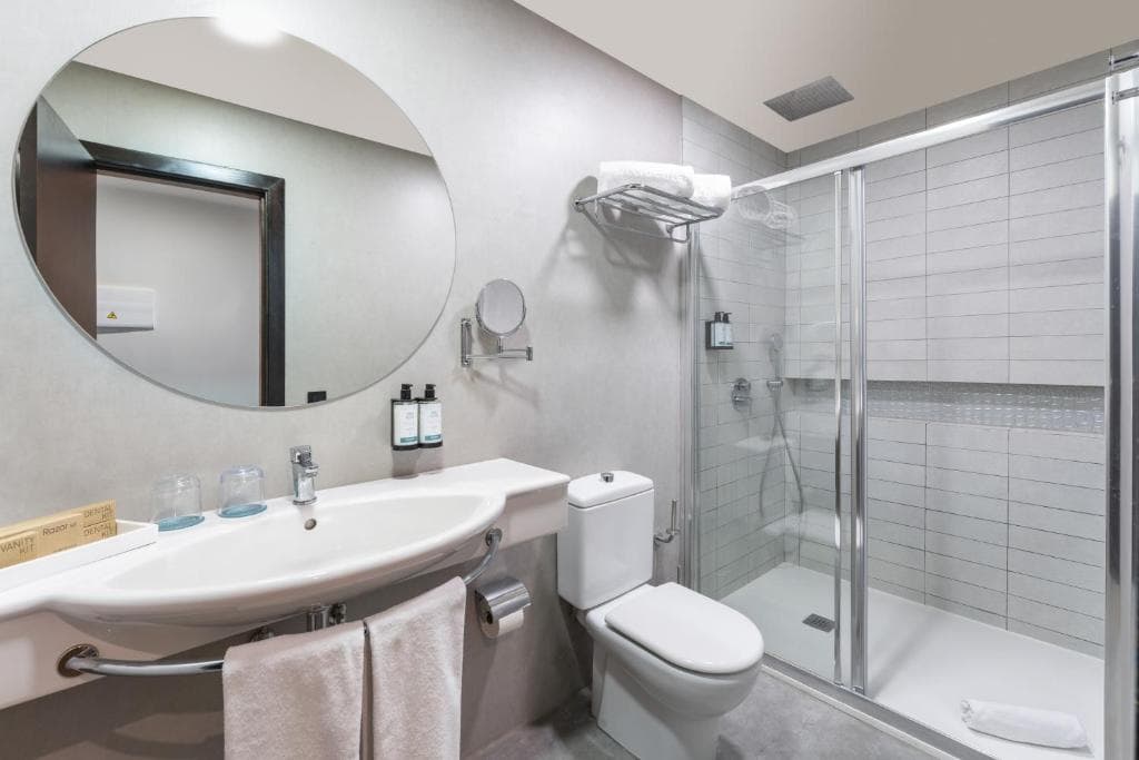 Occidental Roca Negra - Adults Only - 10