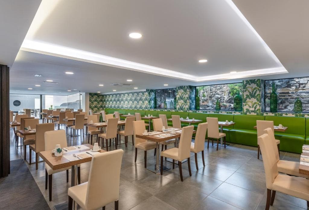 Occidental Roca Negra - Adults Only - 32