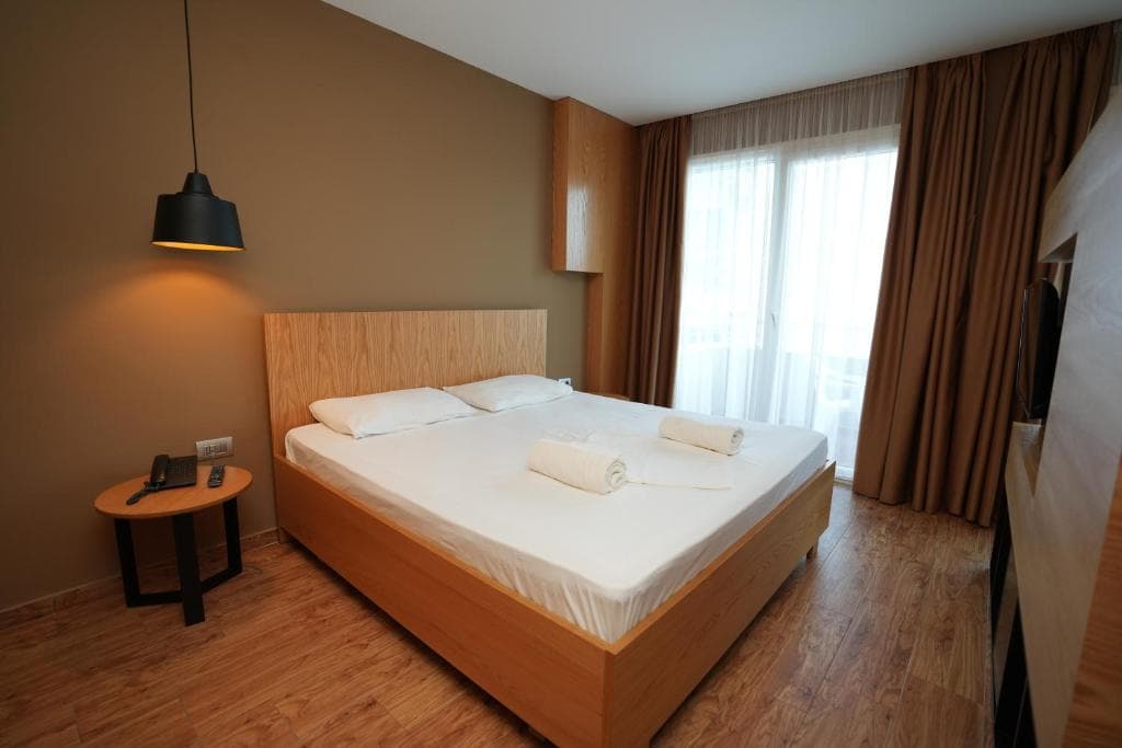 Alvin Comfort Hotel - 12