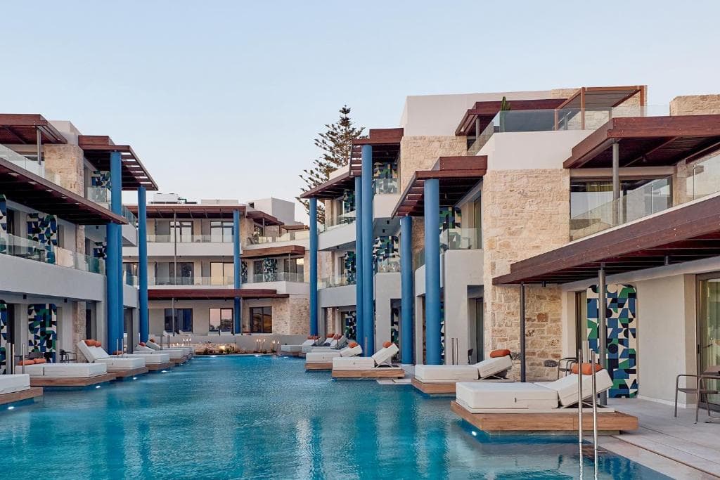 Hotel Paralos Kosta Alimia - 1