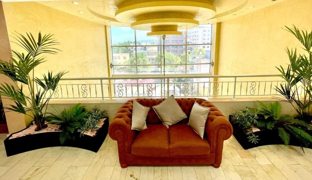 AMH Hotel Durres - 17
