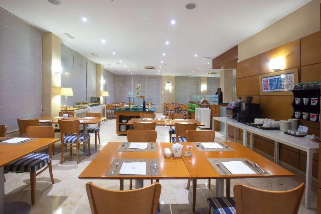 Hotel NH San Pedro de Alcántara - 16