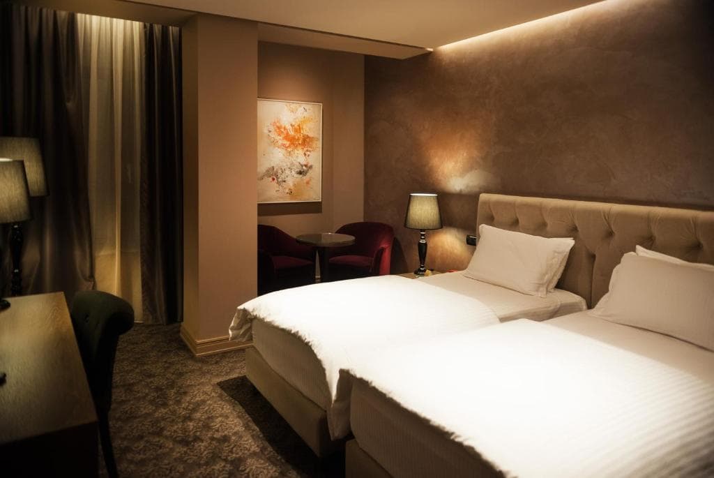 Hotel Mondial - 33