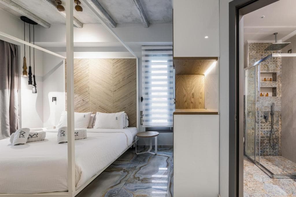 Blue Carpet Luxury Suites - 23