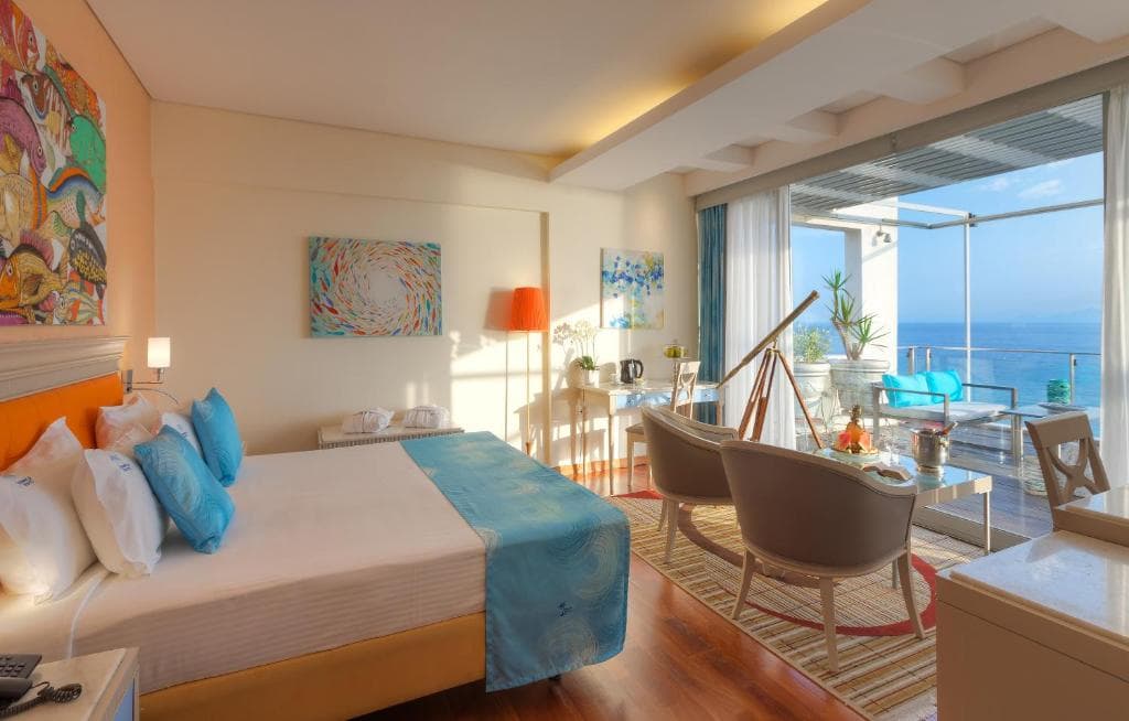 Tropical Hotel - 6