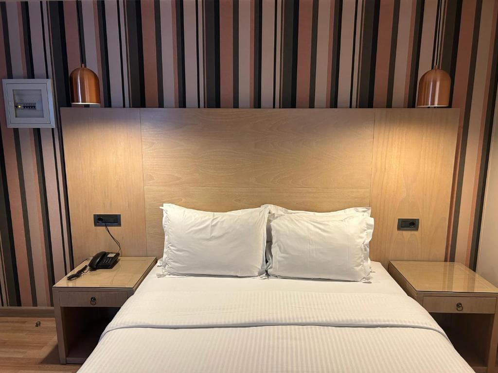 Areos Hotel - 8