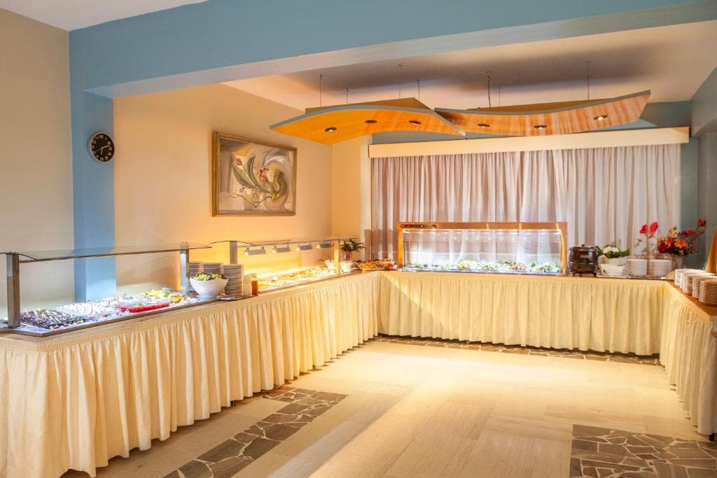 Penelope Beach Hotel Apts - 30