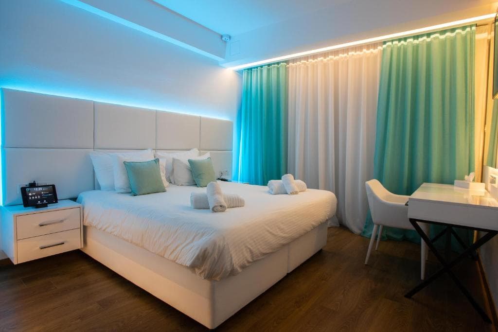 Hotel Napa Suites (Adults Only) - 37