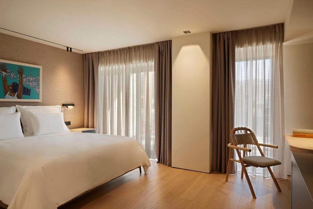 Dusit Suites Athens - 4