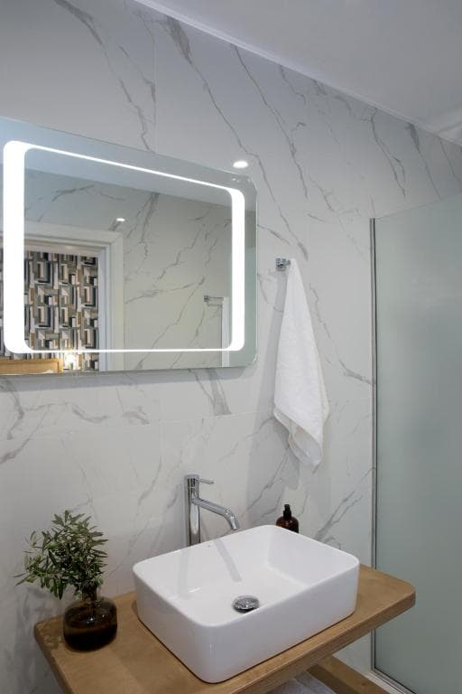 Hypnos Inn Athens - 3