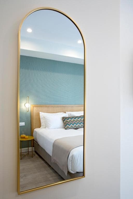 Hypnos Inn Athens - 12